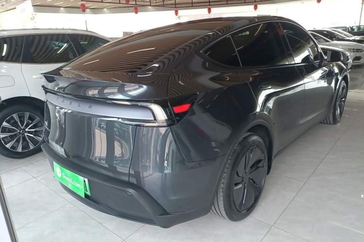 Used Tesla Model Y 2025 Rear-Wheel-Drive Version Rear Right 45 Deg