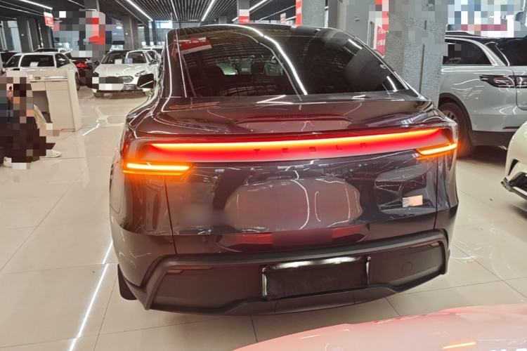 Used Tesla Model Y 2025 Rear-Wheel-Drive Version Rear