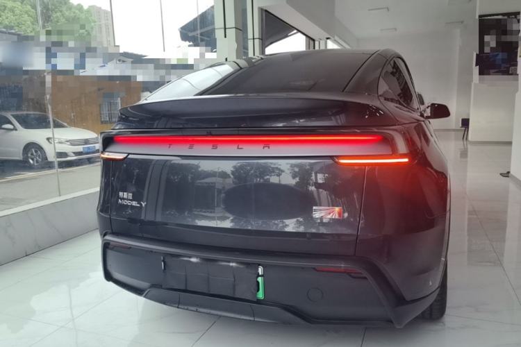 Used Tesla Model Y 2025 Rear-Wheel Drive First Edition Rear