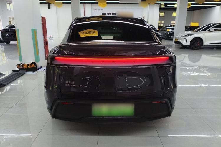 Used Tesla Model Y 2025 Rear-Wheel-Drive Version Rear