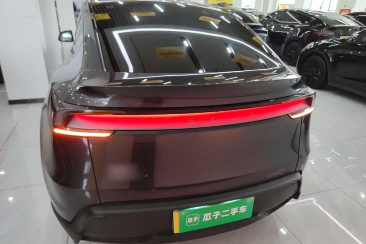 Used Tesla Model Y 2025 Long-Range All-Wheel-Drive Version Rear
