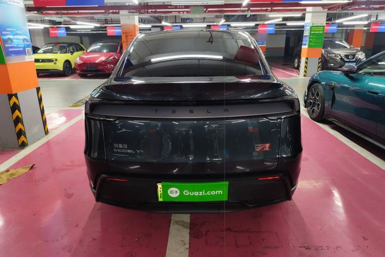 Used Tesla Model Y 2025 Long-Range All-Wheel Drive First Edition Rear
