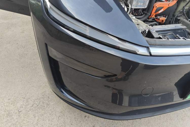 Used Tesla Model Y 2025 Rear-Wheel-Drive Version Right Front Headlight