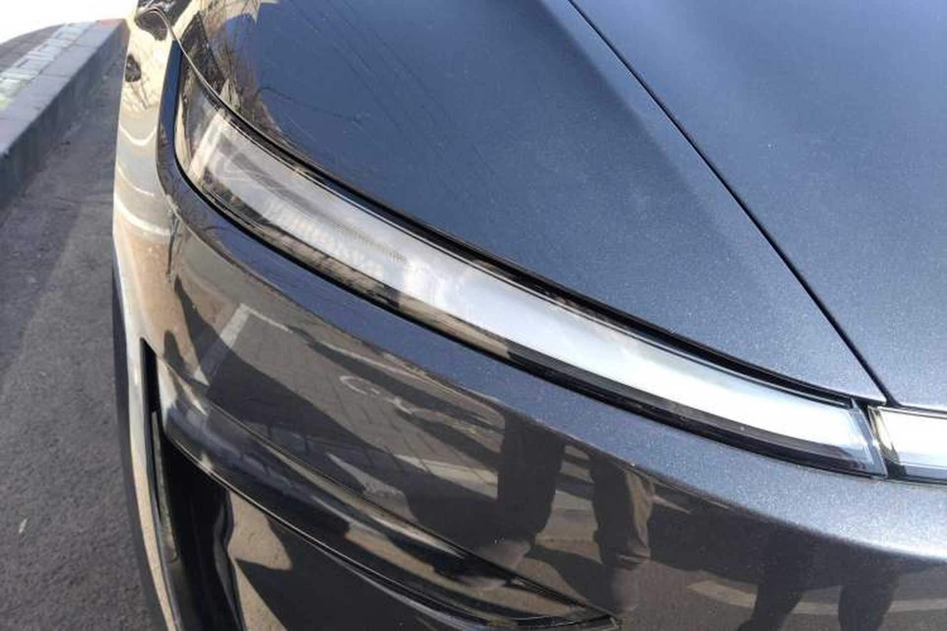 Used Tesla Model Y 2025 Long-Range All-Wheel Drive First Edition Right Front Headlight
