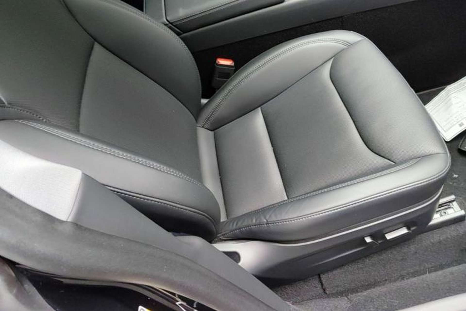 Used Tesla Model Y 2025 Rear-Wheel Drive First Edition Right Front Seat