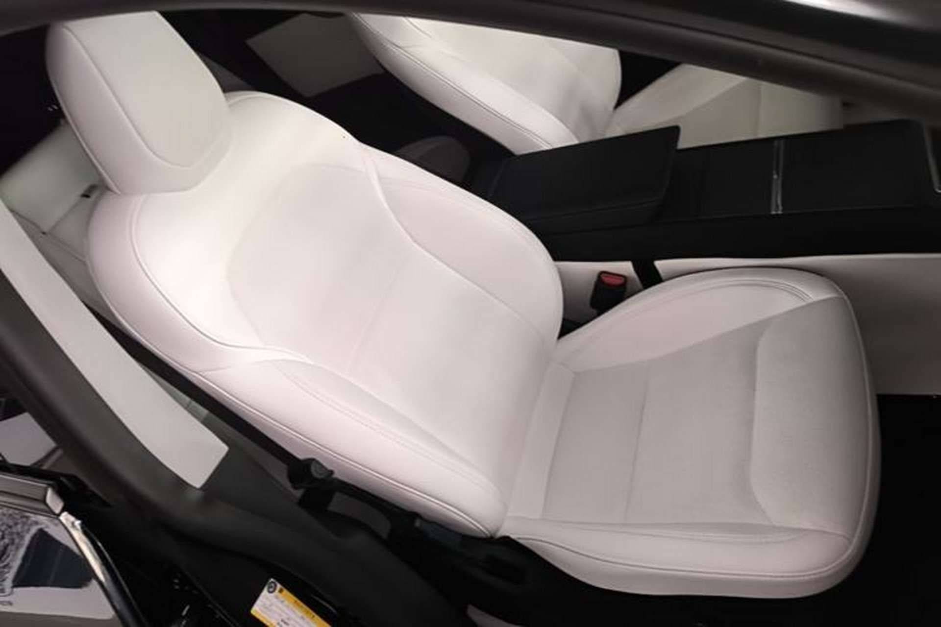 Used Tesla Model Y 2025 Long-Range All-Wheel Drive First Edition Right Front Seat
