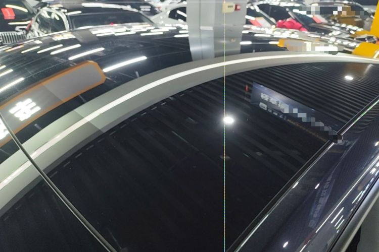 Used Tesla Model Y 2025 Rear-Wheel-Drive Version Roof