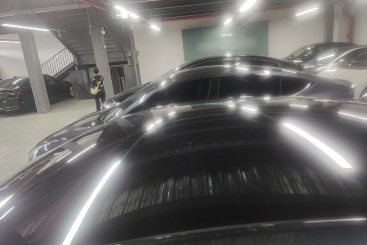 Used Tesla Model Y 2025 Rear-Wheel-Drive Version Roof