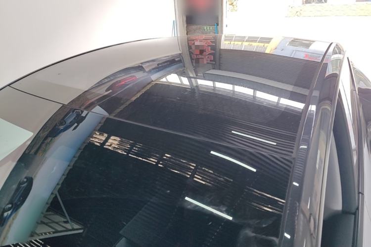 Used Tesla Model Y 2025 Rear-Wheel Drive First Edition Roof
