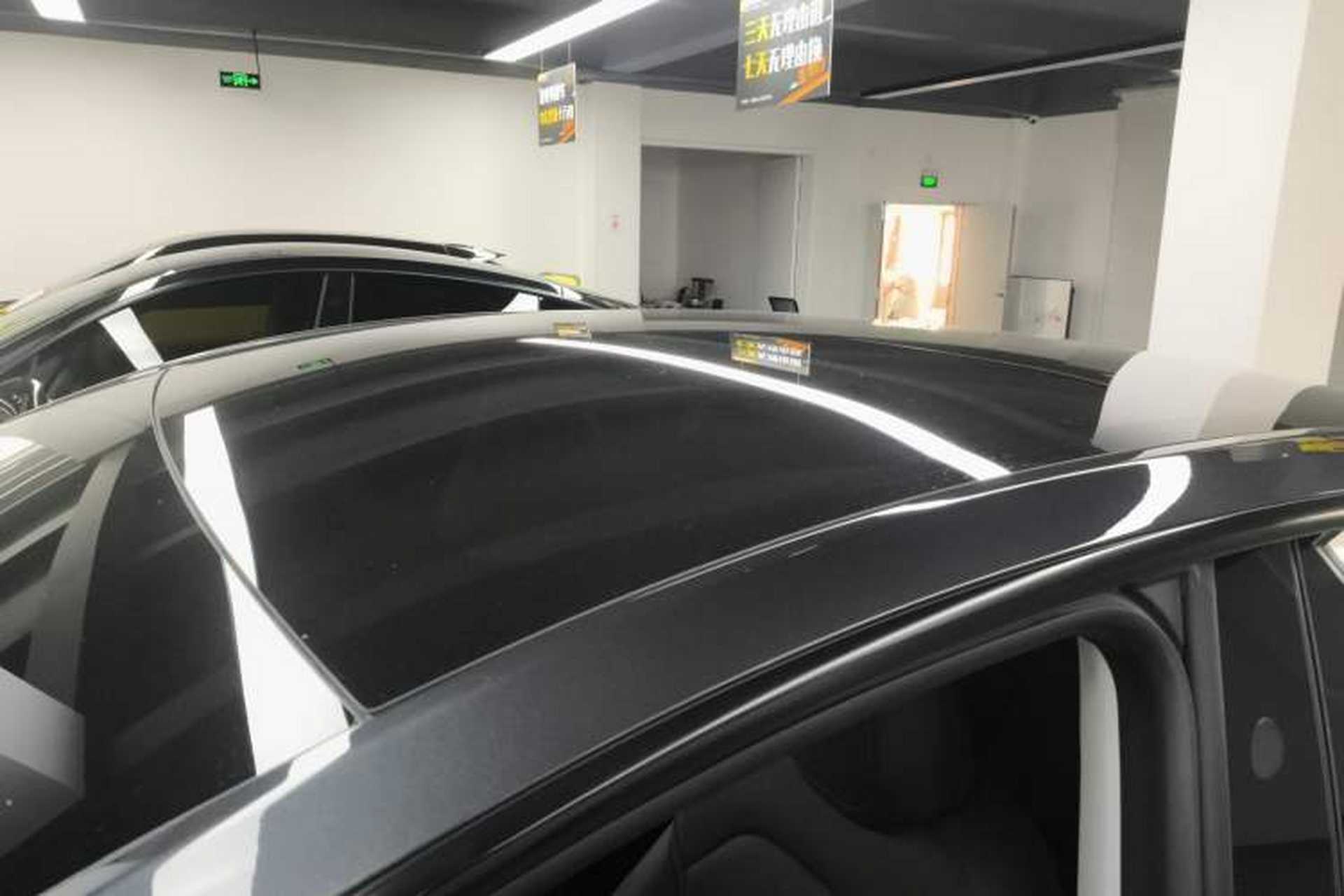 Used Tesla Model Y 2025 Rear-Wheel-Drive Version Roof