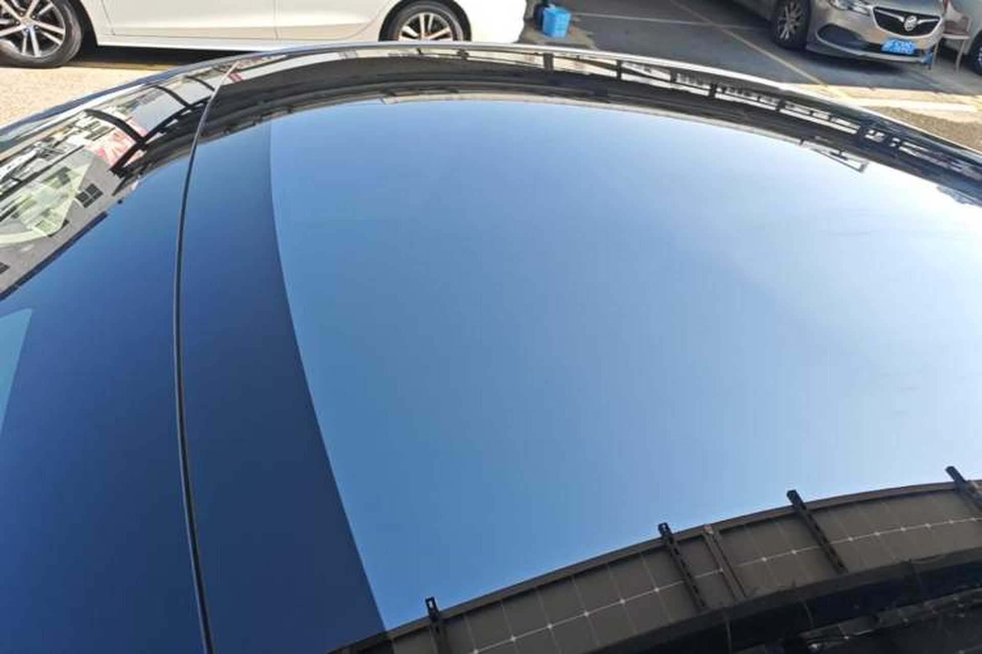 Used Tesla Model Y 2025 Rear-Wheel-Drive Version Roof