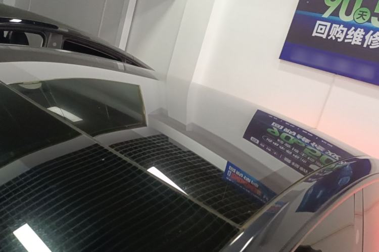 Used Tesla Model Y 2025 Rear-Wheel Drive First Edition Roof