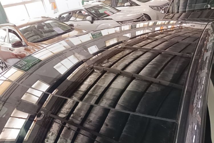 Used Tesla Model Y 2025 Rear-Wheel-Drive Version Roof