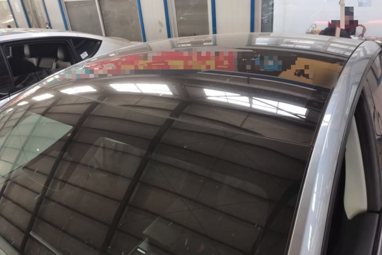 Used Tesla Model Y 2025 Rear-Wheel Drive First Edition Roof