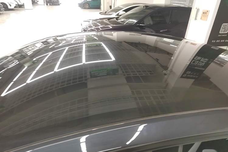 Used Tesla Model Y 2025 Rear-Wheel Drive First Edition Roof