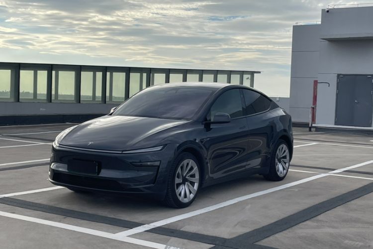 Used Tesla Model Y 2025 Rear-Wheel Drive First Edition Guazi used car, China used car export, Used car for sale, Used cars, Cheapest cars for sale
