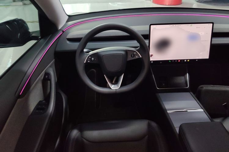 Used Tesla Model Y 2025 Rear-Wheel-Drive Version Steering Wheel