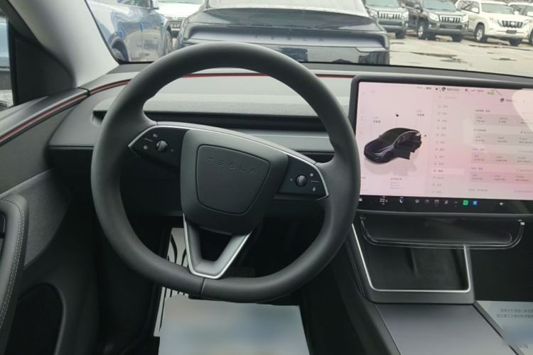 Used Tesla Model Y 2025 Rear-Wheel-Drive Version Steering Wheel