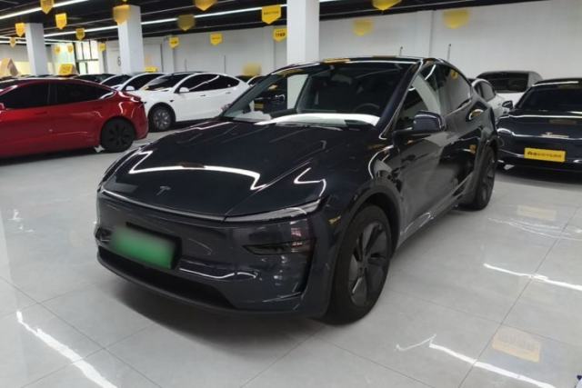 Used Tesla Model Y 2025 Rear-Wheel-Drive Version
