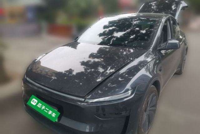 Used Tesla Model Y 2025 Rear-Wheel Drive First Edition