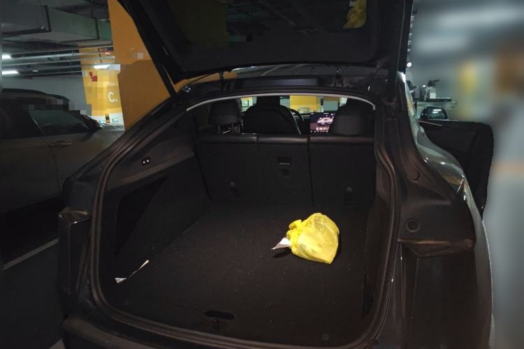 Used Tesla Model Y 2025 Rear-Wheel Drive First Edition Trunk