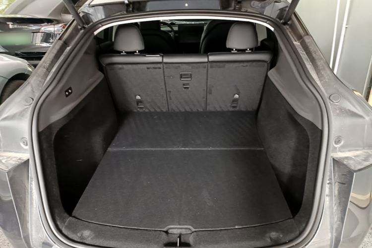 Used Tesla Model Y 2025 Rear-Wheel Drive First Edition Trunk