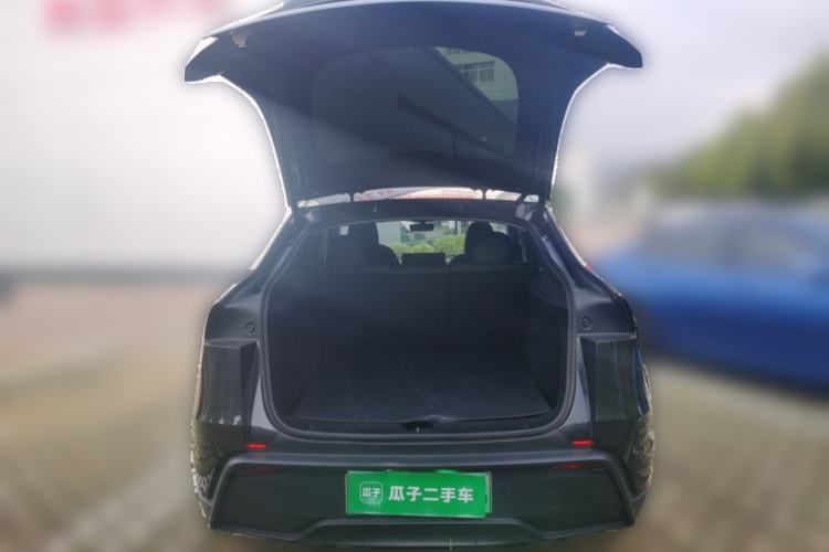 Used Tesla Model Y 2025 Rear-Wheel-Drive Version Trunk