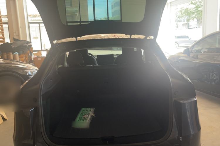 Used Tesla Model Y 2025 Rear-Wheel Drive First Edition Trunk