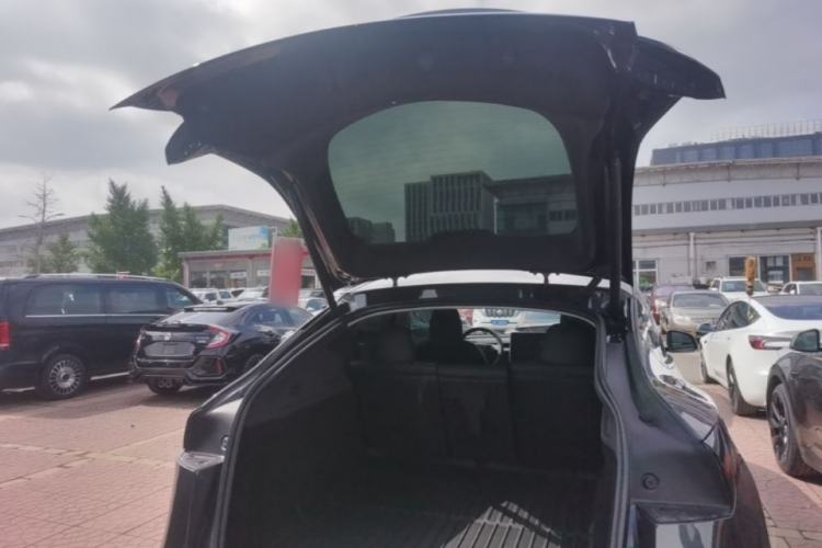 Used Tesla Model Y 2025 Rear-Wheel Drive First Edition Trunk