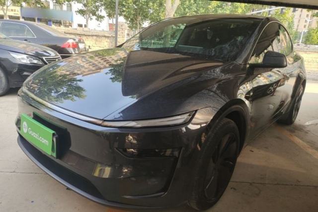 Used Tesla Model Y 2025 Rear-Wheel-Drive Version