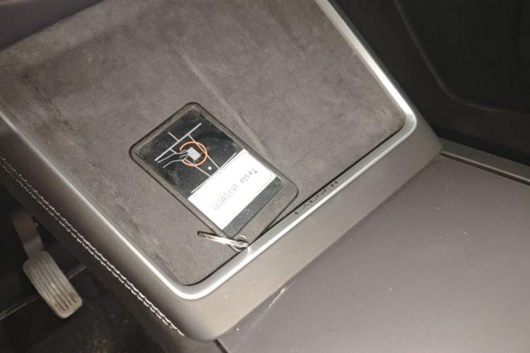 Used Tesla Model Y 2025 Long-Range All-Wheel Drive First Edition Vehicle Key
