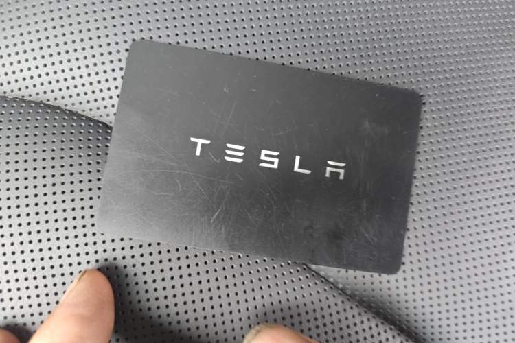 Used Tesla Model Y 2025 Rear-Wheel-Drive Version Vehicle Key