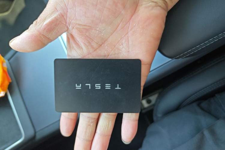 Used Tesla Model Y 2025 Rear-Wheel-Drive Version Vehicle Key