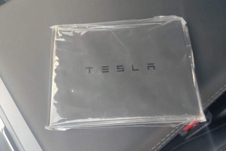 Used Tesla Model Y 2025 Rear-Wheel-Drive Version Vehicle Key