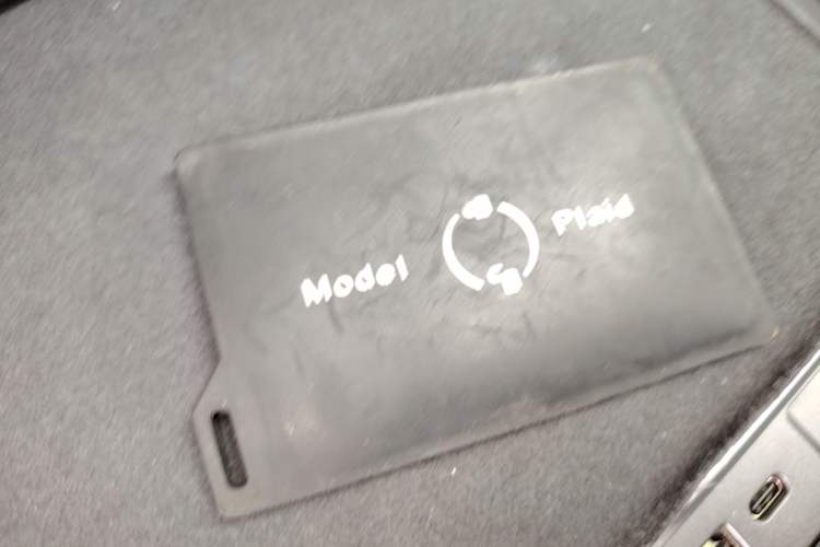 Used Tesla Model Y 2025 Long-Range All-Wheel Drive First Edition Vehicle Key