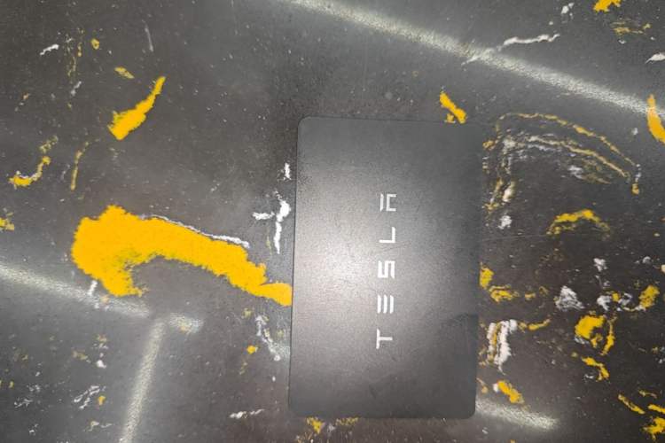 Used Tesla Model Y 2025 Rear-Wheel-Drive Version Vehicle Key