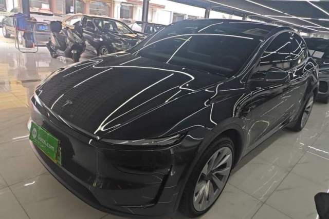 Used Tesla Model Y 2025 Rear-Wheel-Drive Version