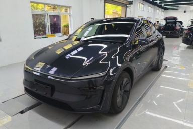 Used Tesla Model Y 2025 Rear-Wheel-Drive Version