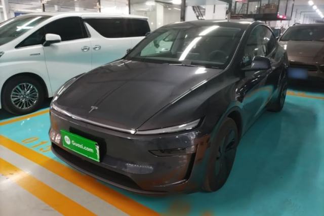 Used Tesla Model Y 2025 Rear-Wheel Drive First Edition
