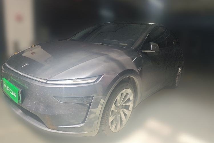 Used Tesla Model Y 2025 Long-Range All-Wheel Drive First Edition Guazi used car, China used car export, Used car for sale, Used  cars, Cheapest cars for sale