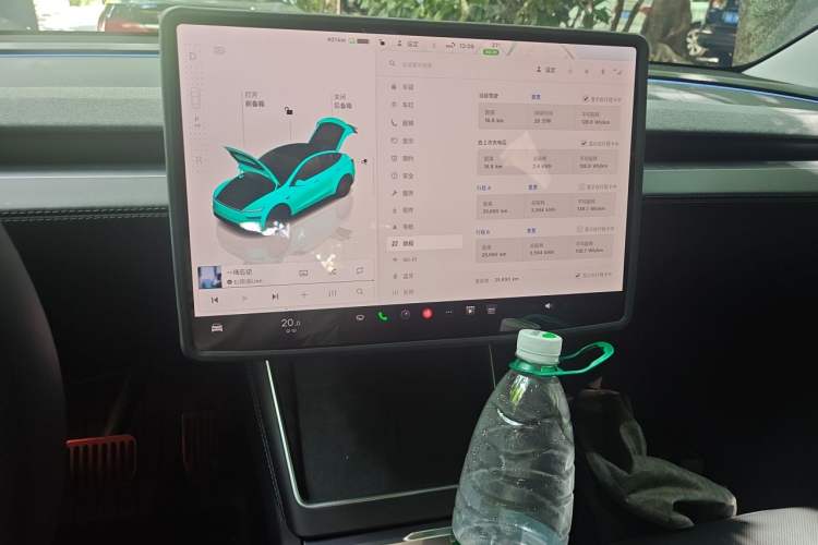 Used Tesla Model Y 2025 Rear-Wheel-Drive Version Audio And AC Panel
