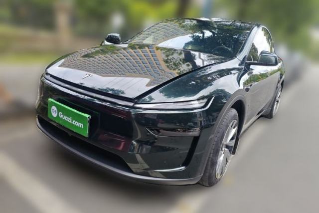 Used Tesla Model Y 2025 Rear-Wheel-Drive Version