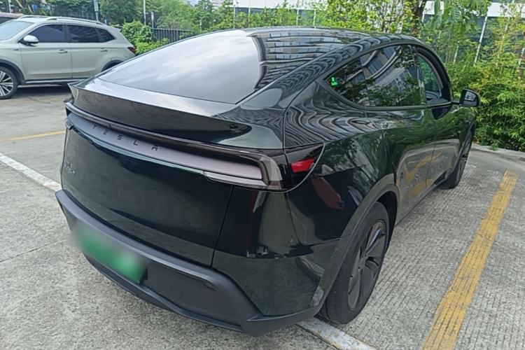 Used Tesla Model Y 2025 Rear-Wheel-Drive Version Rear Right 45 Deg