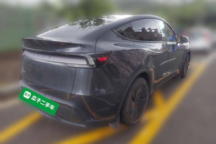 Used Tesla Model Y 2025 Rear-Wheel Drive First Edition Rear Right 45 Deg