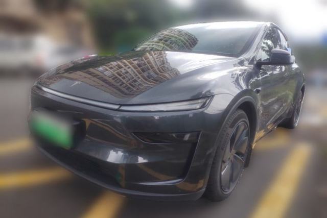Used Tesla Model Y 2025 Rear-Wheel Drive First Edition
