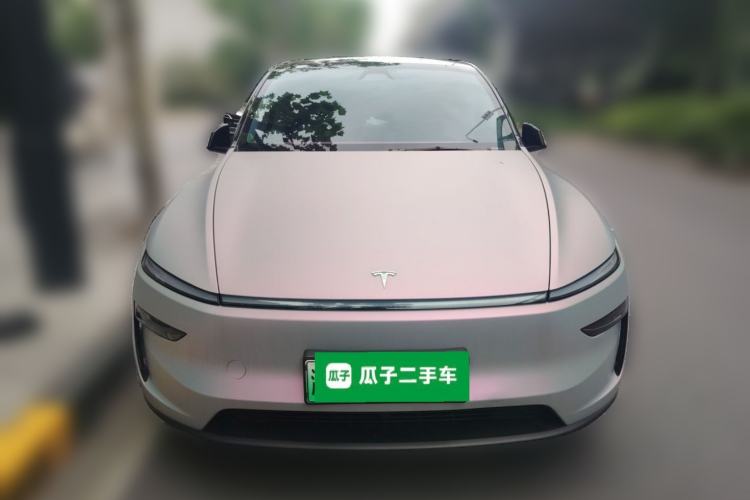 Used Tesla Model Y 2025 Rear-Wheel-Drive Version Front
