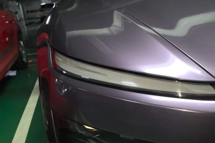 Used Tesla Model Y 2025 Rear-Wheel-Drive Version Right Front Headlight