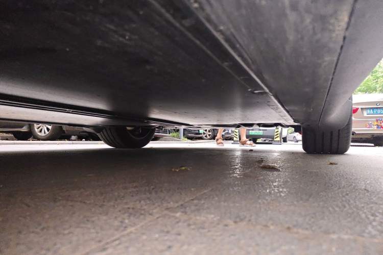 Used Tesla Model Y 2025 Rear-Wheel-Drive Version Chassis Front Left