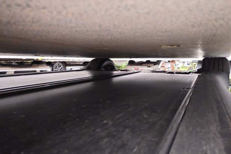 Used Tesla Model Y 2025 Rear-Wheel-Drive Version Chassis Front Right
