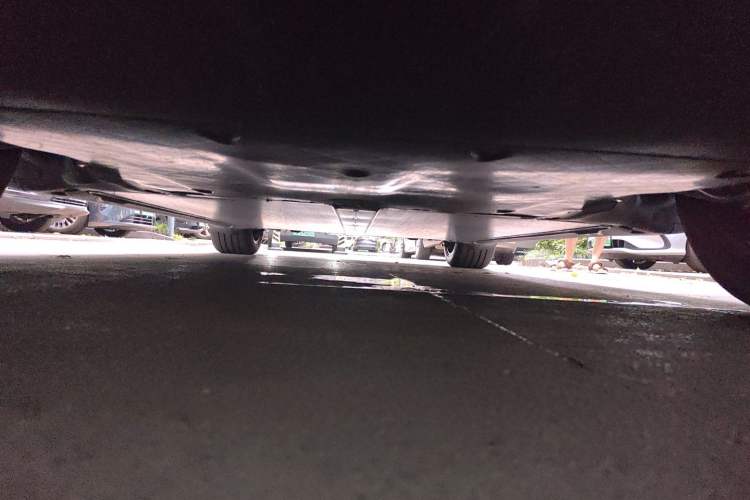 Used Tesla Model Y 2025 Rear-Wheel-Drive Version Chassis Front